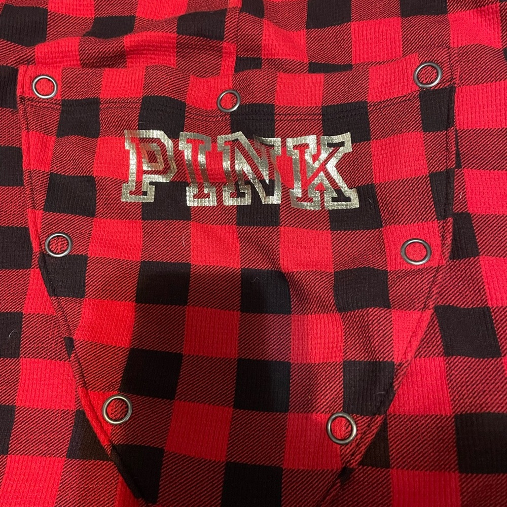 Vectoria secrets PINK Christmas 🎄 pajamas